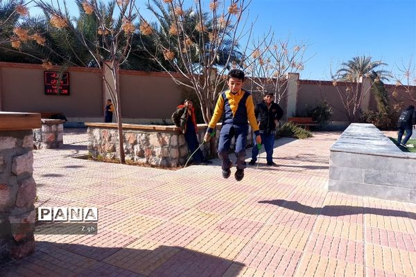 گردش فرهنگی ورزشی دانش‌آموزان مدرسه شهید دهستانی بافق