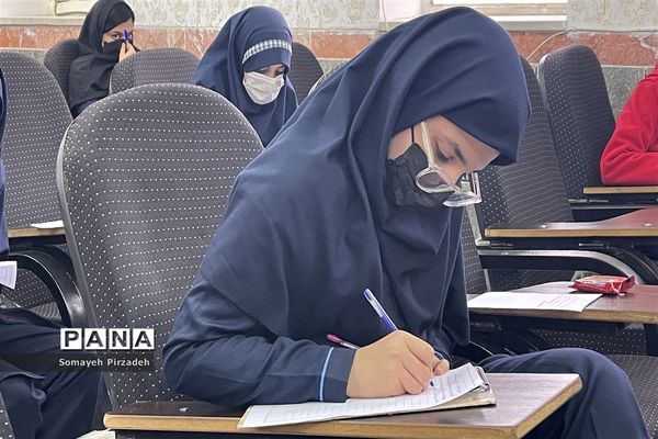 برگزاری مسابقه انشا‌نویسی نماز ویژه دانش‌آموزان ناحیه یک اهواز