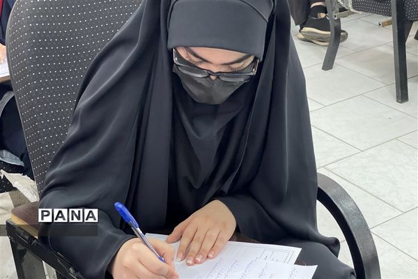 برگزاری مسابقه انشا‌نویسی نماز ویژه دانش‌آموزان ناحیه یک اهواز