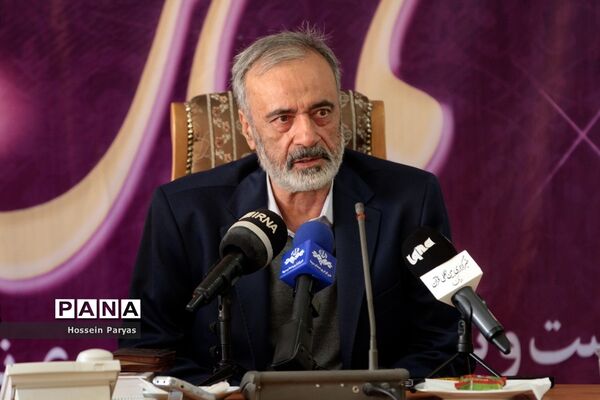 نشست خبری بیست‌ونهمین اجلاس سراسری نماز
