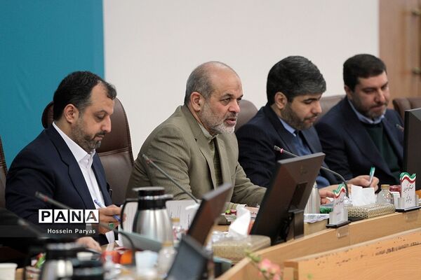 نشست فوق‌العاده استانداران سراسر کشور
