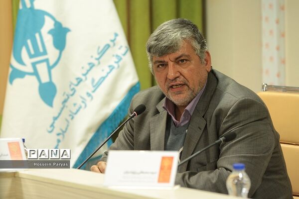 نشست خبری پانزدهمین جشنواره هنرهای تجسمی فجر