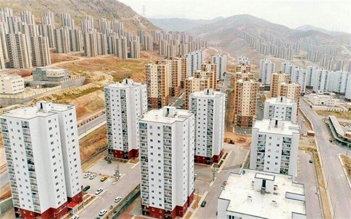 «تعهد» شرط موفقیت طرح فروش متری مسکن در بورس‌