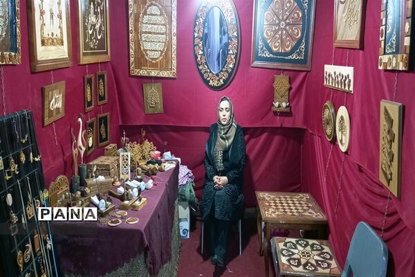 ‌‌نمایشگاه صنایع‌دستی، سوغات و هدایا در شهرستان قاین