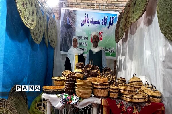 ‌‌نمایشگاه صنایع‌دستی، سوغات و هدایا در شهرستان قاین