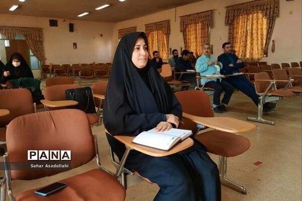 نشست هماهنگی  برنامه‌های «فجر علوی» در دماوند