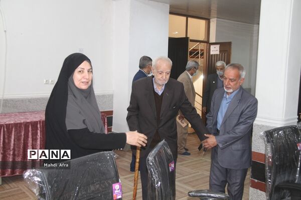 برگزاری آیین رونمایی از کتاب «کار خیر» معرفی ده خیر مدرسه‌ساز بهبهانی