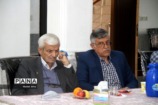 برگزاری آیین رونمایی از کتاب «کار خیر» معرفی ده خیر مدرسه‌ساز بهبهانی