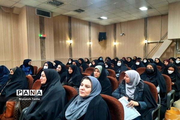 مدرسه مقاومت در پاکدشت