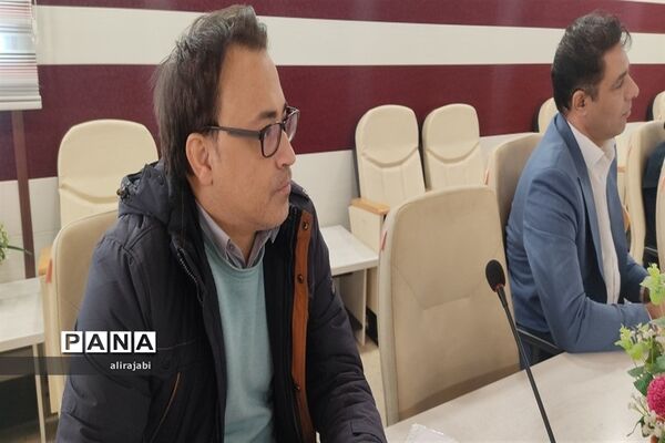 برگزاری اولین جلسه کمیته هدایت تحصیلی منطقه کهریزک