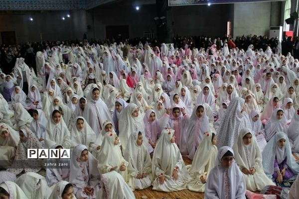 جشن عبادت در محمودآباد