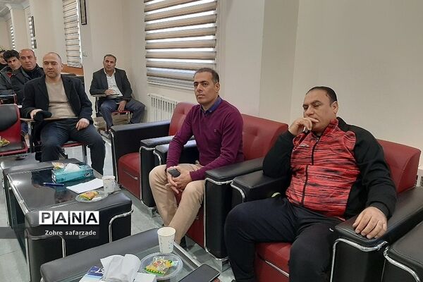 کارگاه دانش‌افزایی فوتسال در آموزش و پرورش رودهن