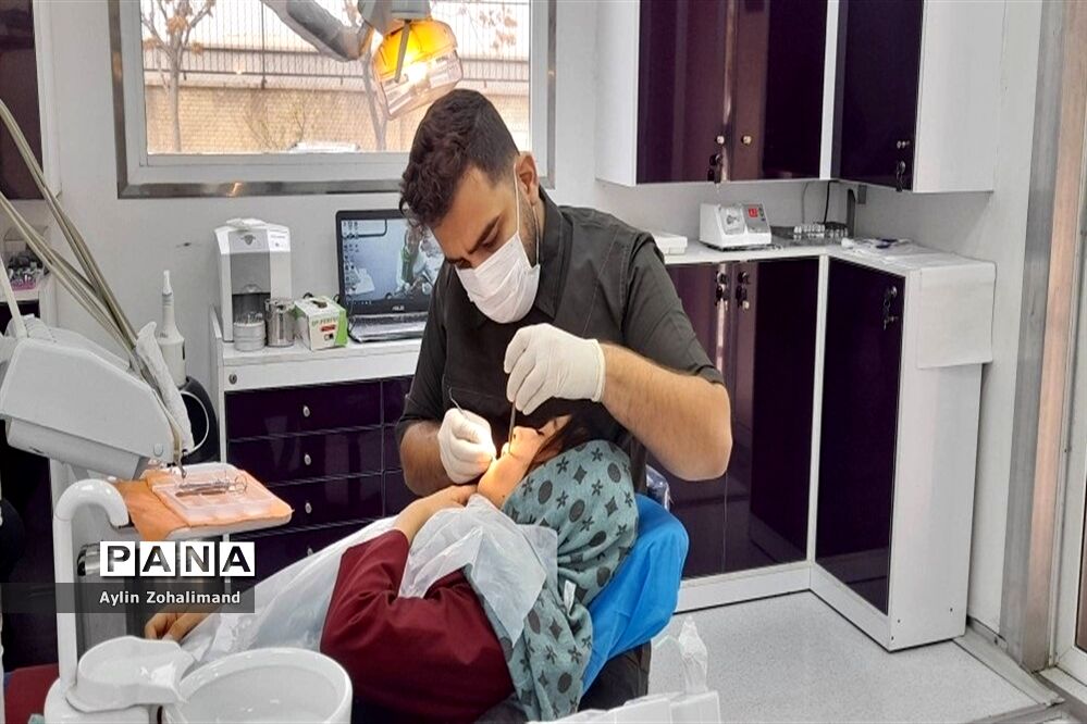 حضور تیم خیرین نورآوران سلامت در اداره آموزش و پرورش شهرستان رباط‌کریم
