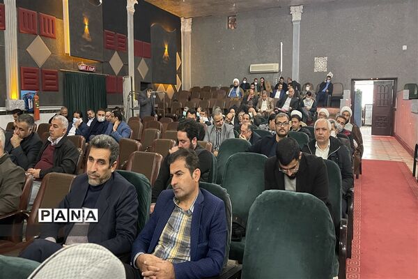 جلسه هماهنگی برنامه‌های دهه فجر در ناحیه یک اهواز