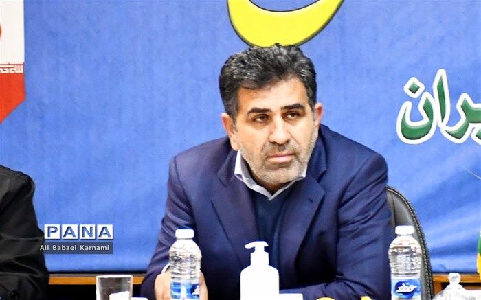 وزارت جهاد کشاورزی باید خسارت باغداران را جبران کند