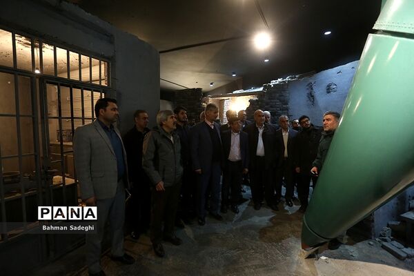 بازدید مدیران سازمان دانش‌آموزی از نمایشگاه دائمی  «پارک ملی هوافضا‌»