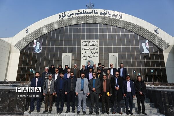 بازدید مدیران سازمان دانش‌آموزی از نمایشگاه دائمی  «پارک ملی هوافضا‌»