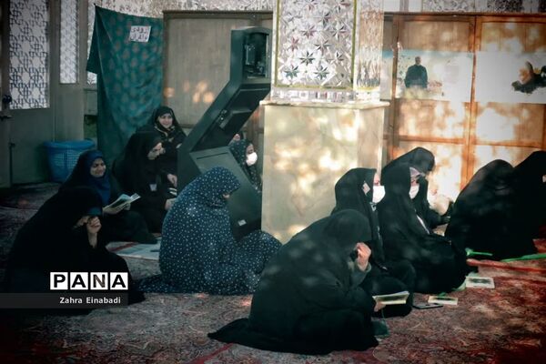 عطر افشانی و غبارروبی بقعه متبرک امامزاده ابرهیم شهرستان ملارد