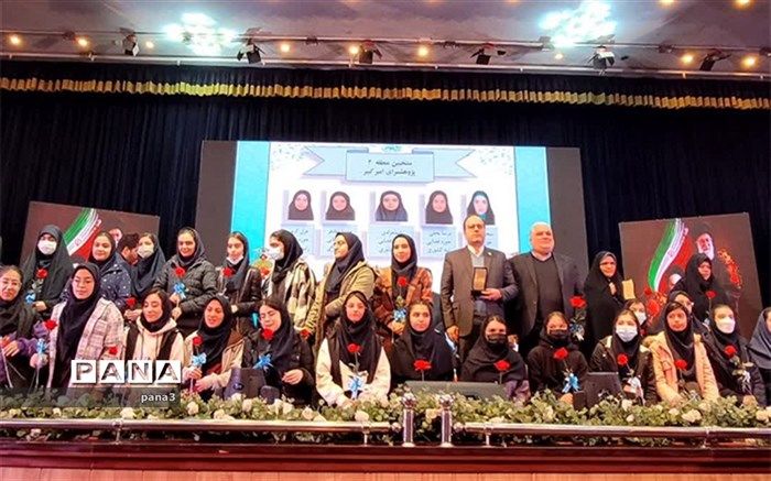 پژوهش، پیشران جامعه دانش بنیان است و پژوهشسراها مراکزتولید دانش در جامعه