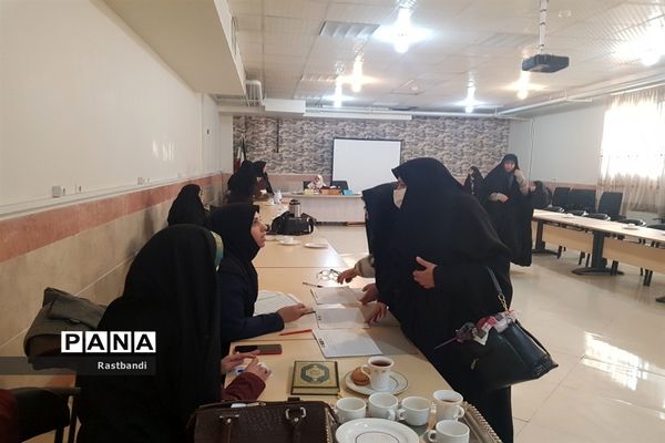 مسابقات قرآن‌عترت و نماز فرهنگیان منطقه ۱۳