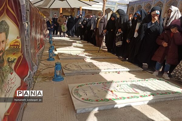 حضور فرهنگیان و دانش‌آموزان عضو سازمان دانش‌آموزی فارس در تجمع اعتراض‌آمیز محکومیت اهانت به قرآن کریم در شیراز