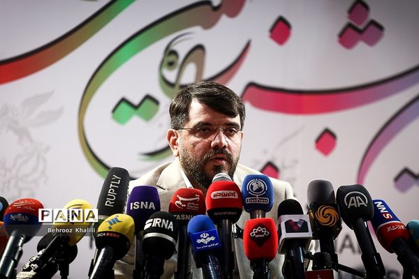 نشست خبری جشنواره فیلم فجر