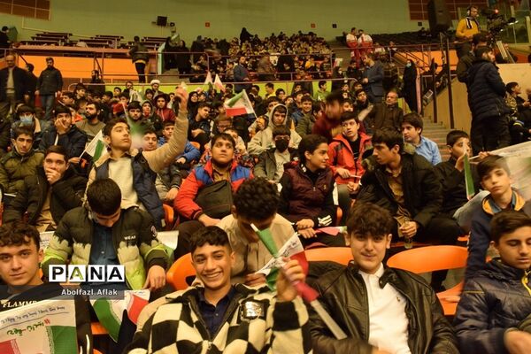 در آستانه سالروز پیروزی انقلاب اسلامی جشن فرزندان انقلاب در ورزشگاه آزادی