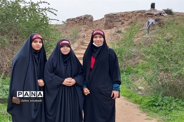 تجدید بیعت دانش‌‌‌آموزان ملارد با شهدا در فتح‌المبین