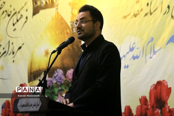 تجدید عهد خادمان فرهنگی قم با آستان مقدس بانوی کرامت