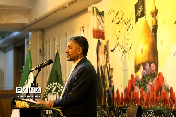تجدید عهد خادمان فرهنگی قم با آستان مقدس بانوی کرامت
