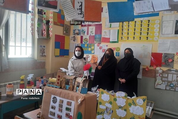 نمایشگاه جابربن حیان در دبستان امام‌حسن‌ مجتبی(ع) رودهن