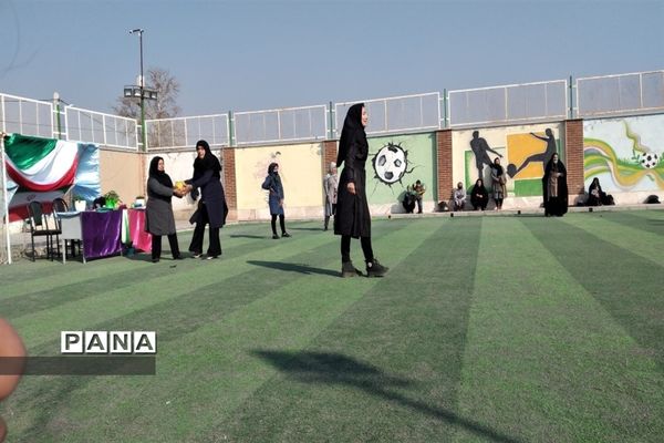 اجرای طرح شهید خرازی در دبستان امام محمد باقر(ع) بخش جوادآباد