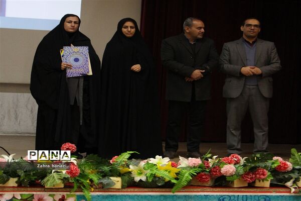 برگزاری انتخابات مجلس دانش‌آموزی دختران ناحیه یک یزد