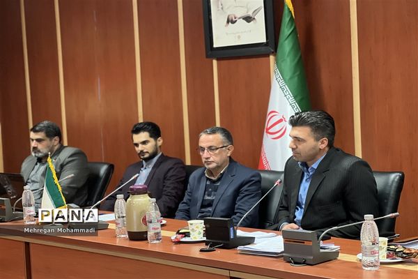 اولین نشست مشترک معاونان پرورشی و کارشناسان دانش‌آموزی