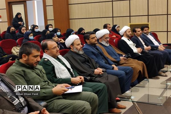 مراسم افتتاحیه اعزام راهیان نور دانش‌آموزی در اداره آموزش و پرورش شهرستان رباط‌کریم