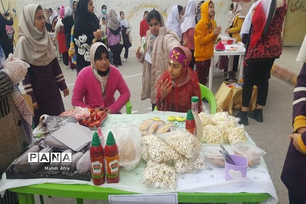 برگزاری بازارچه کسب و کار دانش‌آموزی در دبستان کوکب شهرستان بهبهان