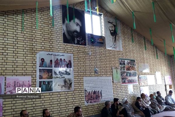 دانش‌آموزان رودهن در اردوی راهیان نور دشت ذوالفقاریه