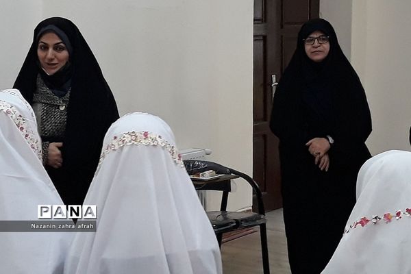 جشن تکلیف در دبستان حضرت زهرا(س)۲رودهن