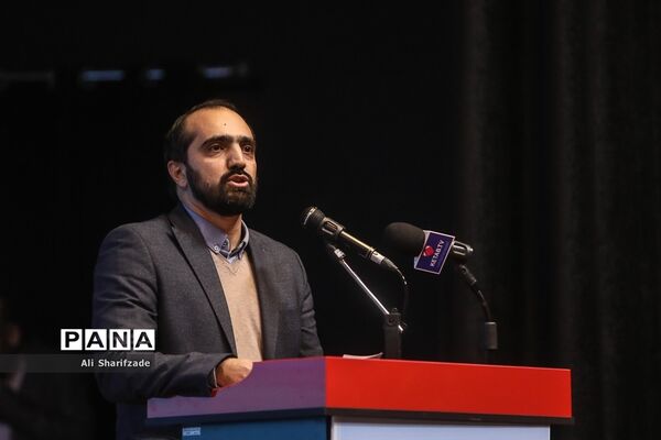 آیین اختتامیه بیستمین دوره جشنواره ملی کتاب رشد