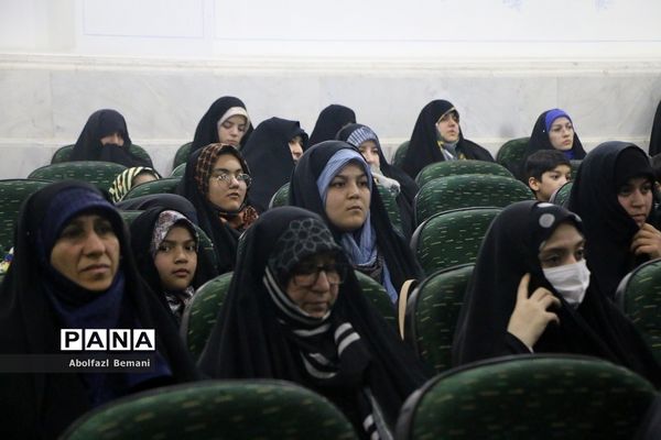 مراسم بزرگداشت «مدافعان عقیله، مجاوران کریمه» در قم