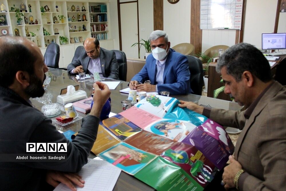 نشست هم‌اندیشی جشنواره داستان نویسی رضوی استان بوشهر