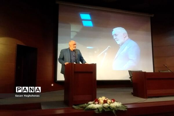 آئین تجدید میثاق استاندارتهران با آرمان‌های امام راحل
