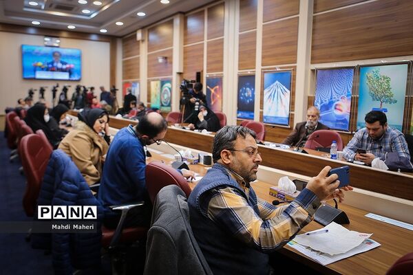 نشست خبری تشریح برنامه‌های ایام الله دهه فجر