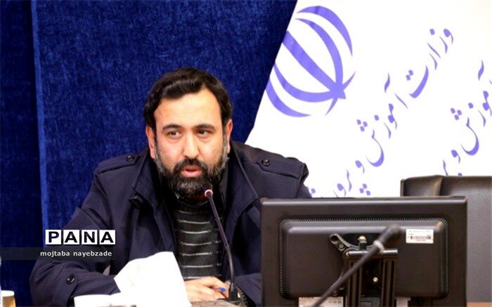 رویکرد برنامه‌های دهه فجر باید دانش‌آموز محوری باشد