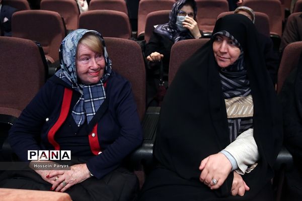 مراسم رونمایی از ۱۰ مستند خیرین مدرسه‌ساز کشور