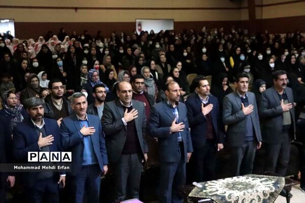برگزاری  جشنواره نماز شکوفه‌ها در آباده
