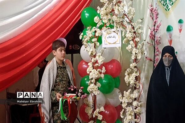 نواخته شدن زنگ چهل و چهارمین فجرانقلاب اسلامی دراسلامشهر