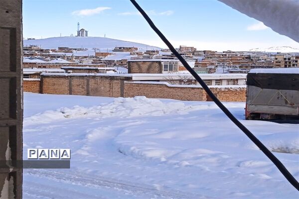 روز دل انگیز برفی در شهرستان بن