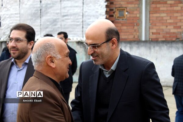 نواختن زنگ انقلاب اسلامی در مازندران
