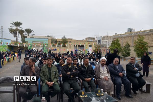 طنین  زنگ انقلاب اسلامی در مدارس جهرم